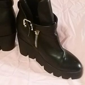 Wedge boots💗💗💗💗💗